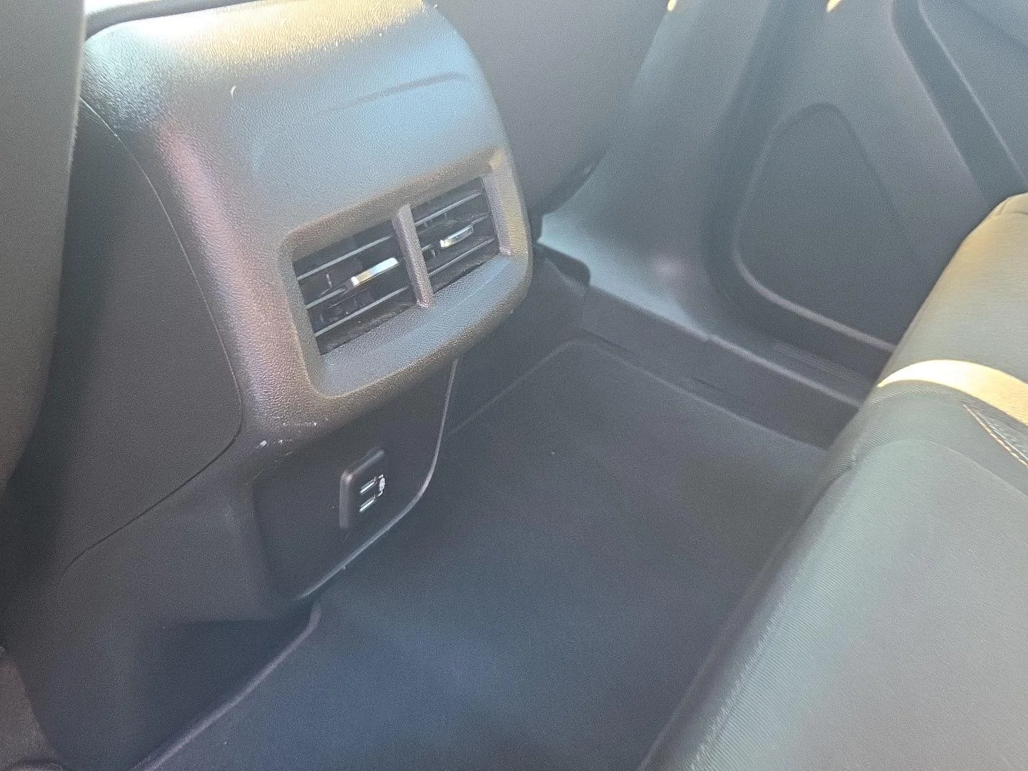 Used 2019 MOSAIC BLACK METALLIC Chevrolet LT image 20