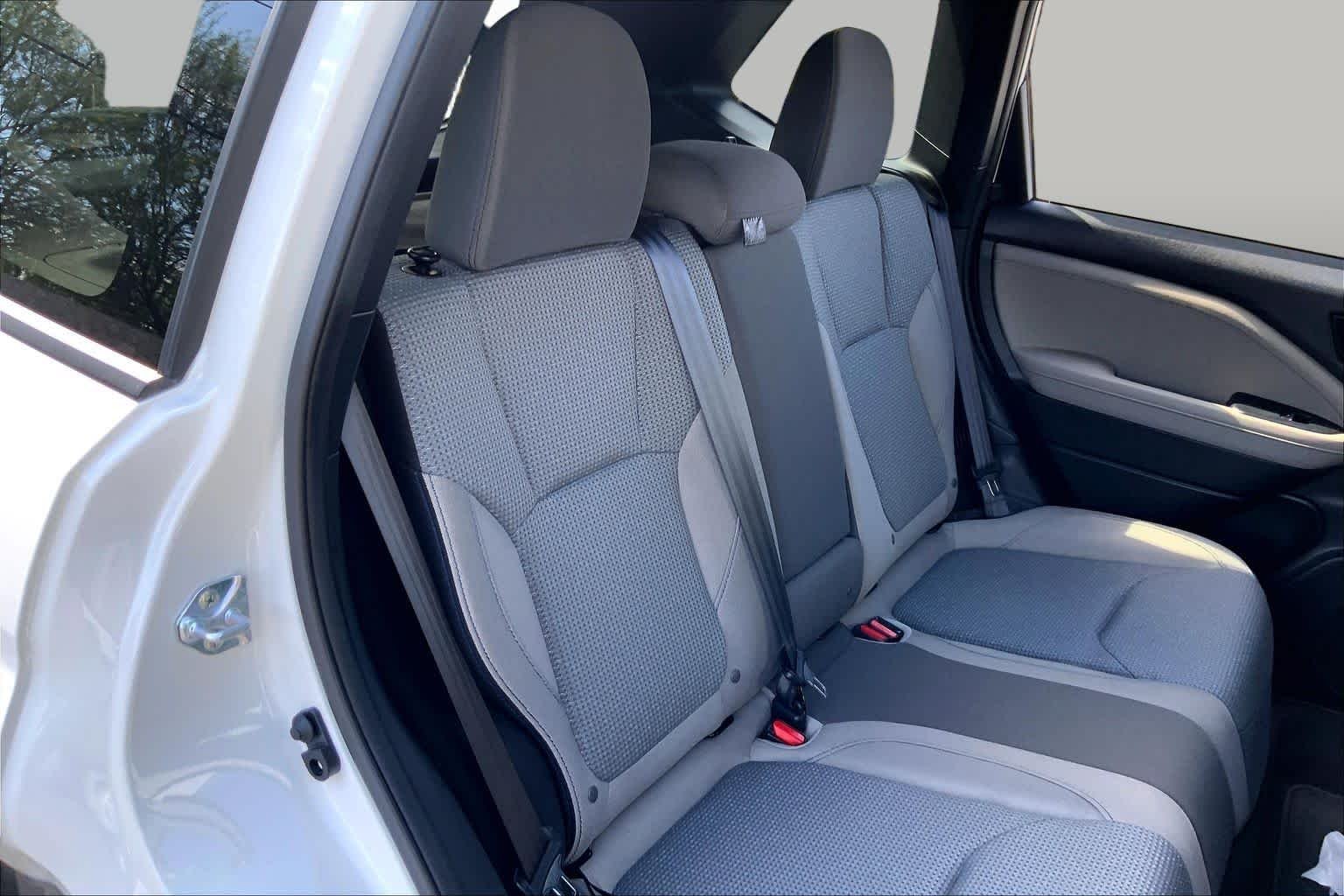 Used 2025 Crystal White Pearl Subaru Premium Hybrid image 17
