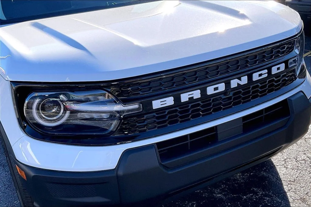 New 2026 Oxford White Ford Outer Banks® image 30
