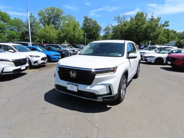 2023 Honda Pilot EX-L 8 Passenger