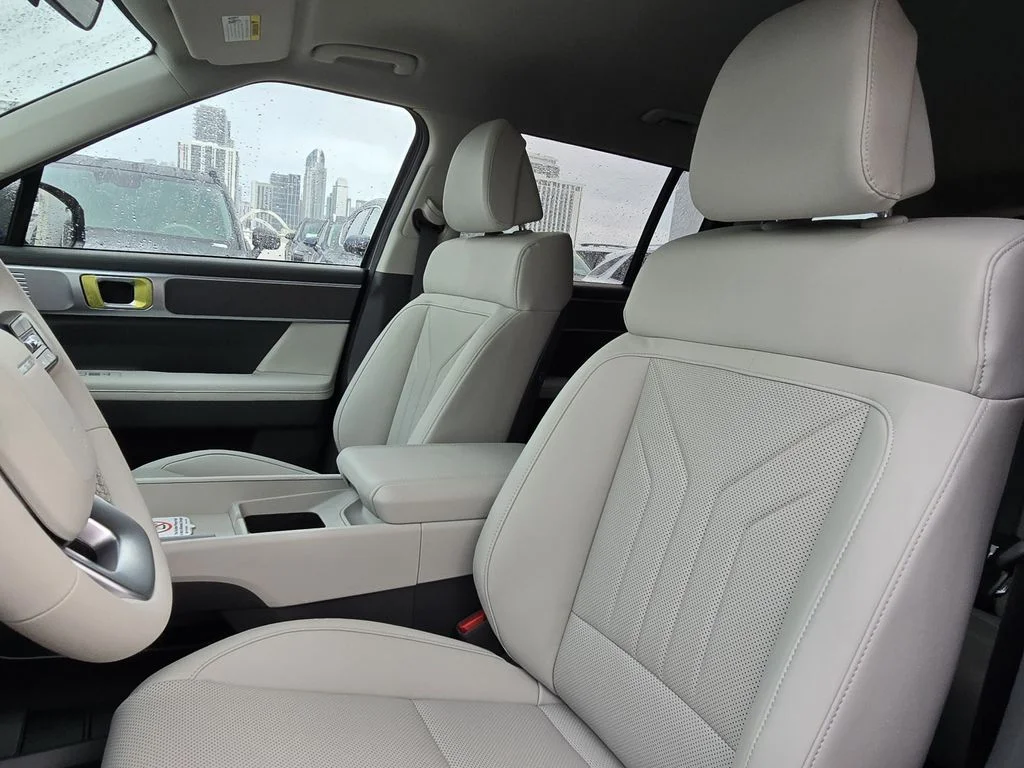 New 2027 Gray Hyundai SEL image 14