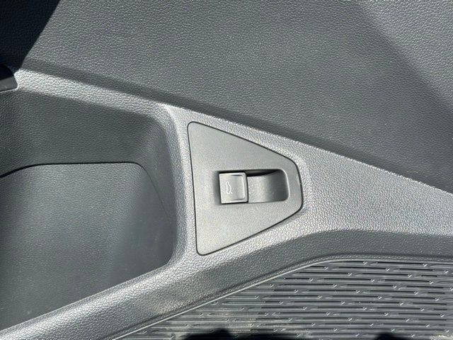 New 2026 Monterey Blue Pearl Volkswagen 1.5T Sport image 24