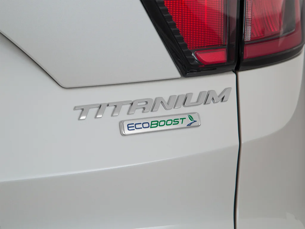 Used 2017 White Ford Titanium image 57