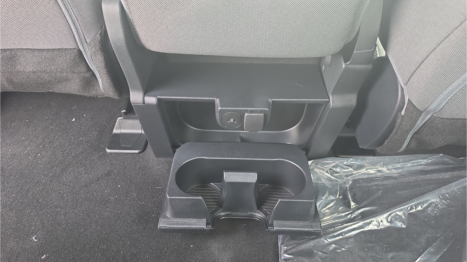 New 2026 Carbonized Gray Metallic Ford F-250® XL image 18