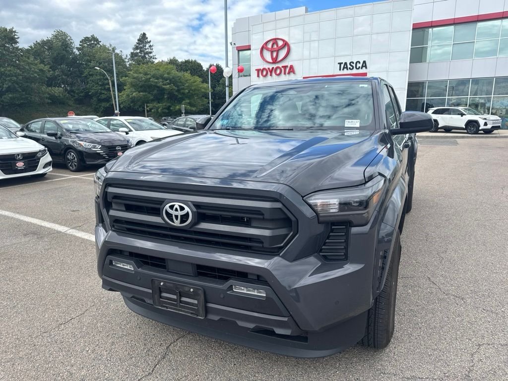 Used 2025 Black Toyota SR5 image 2