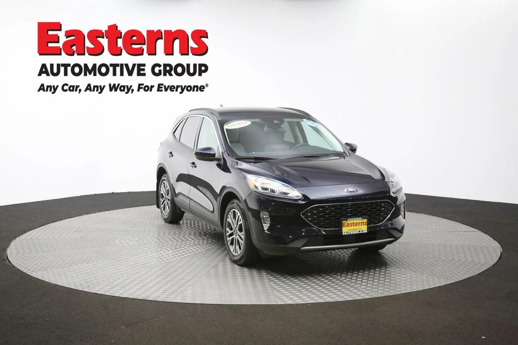 Used 2021 Blue Ford SEL image 49