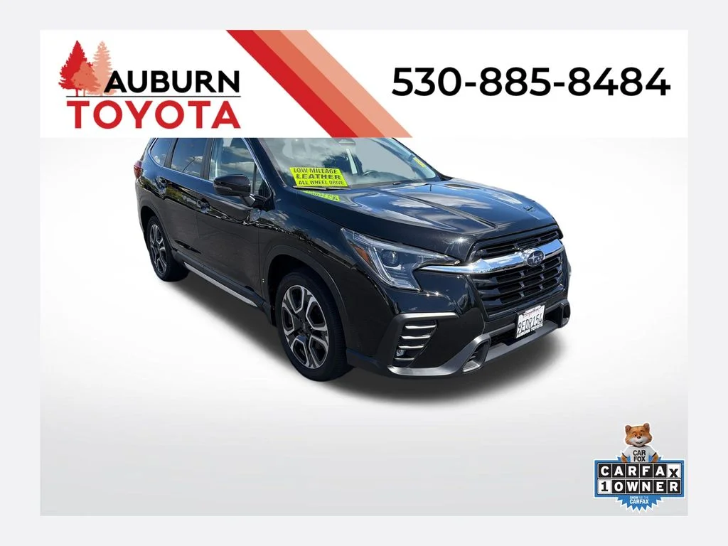 2023 Subaru Ascent Limited 7 Passenger's photo