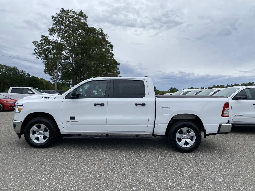 Certified Used 2023 White Ram Big Horn/Lone Star image 7