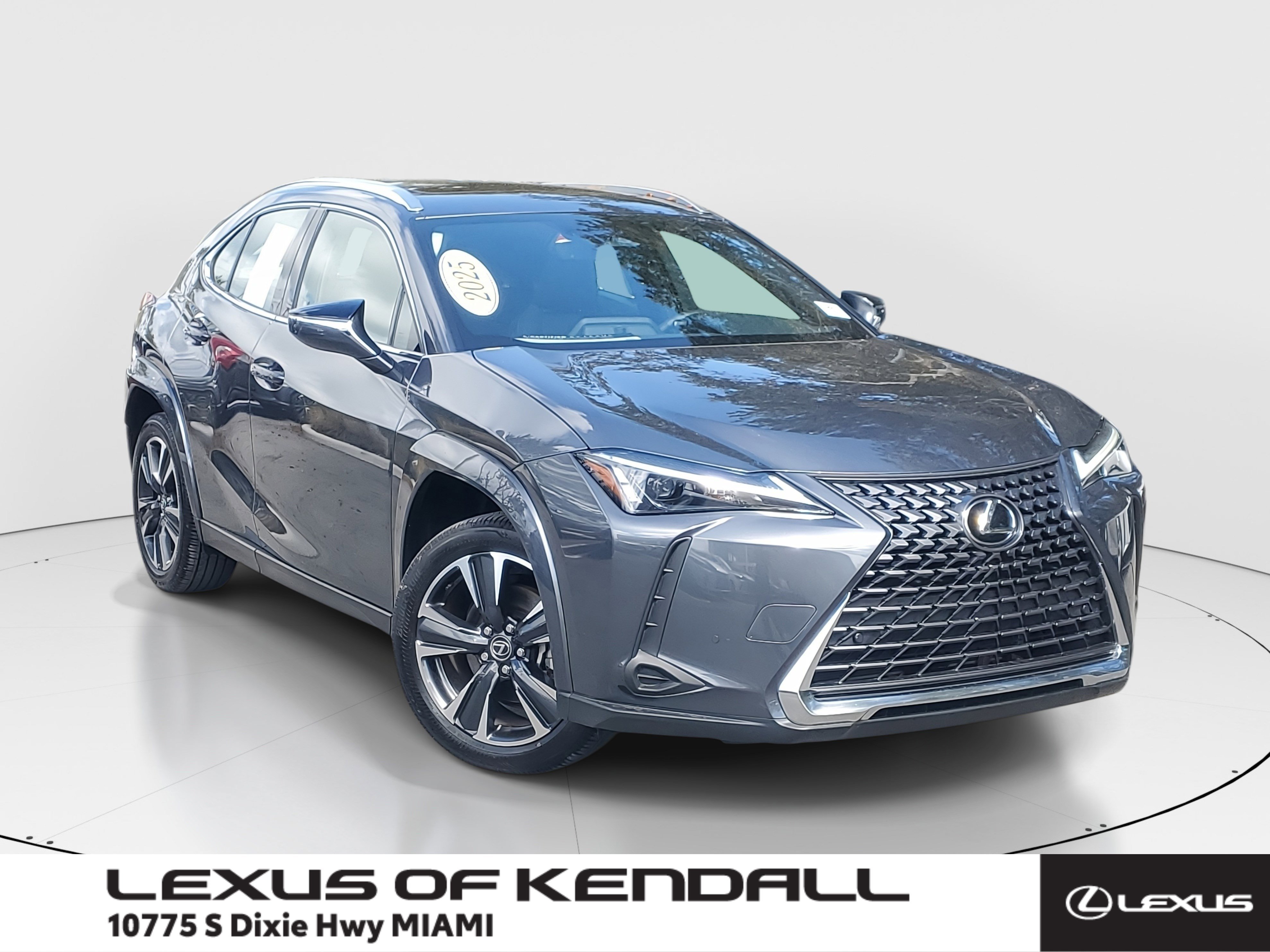 2025 Lexus UX Hybrid
