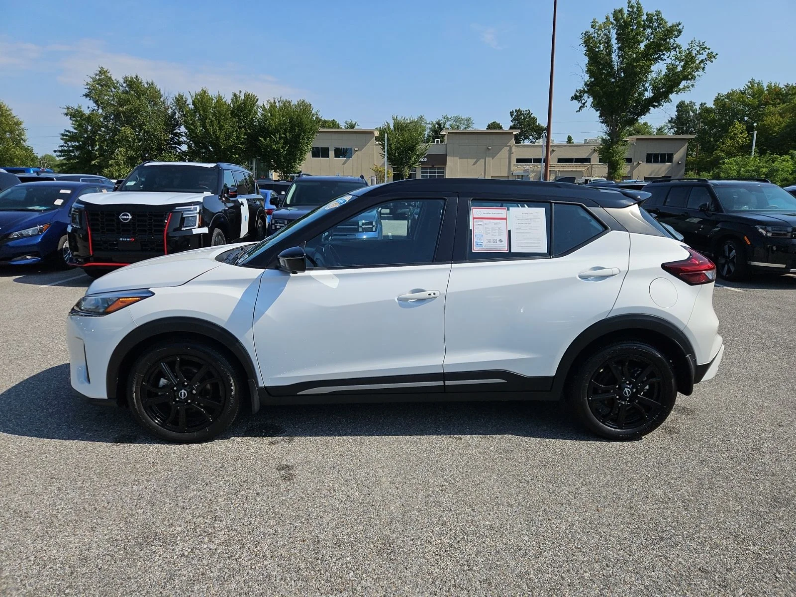 Used 2024 White Nissan SR image 6