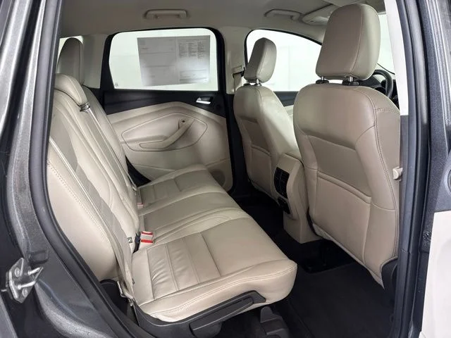 Used 2018 Magnetic Ford Titanium image 5