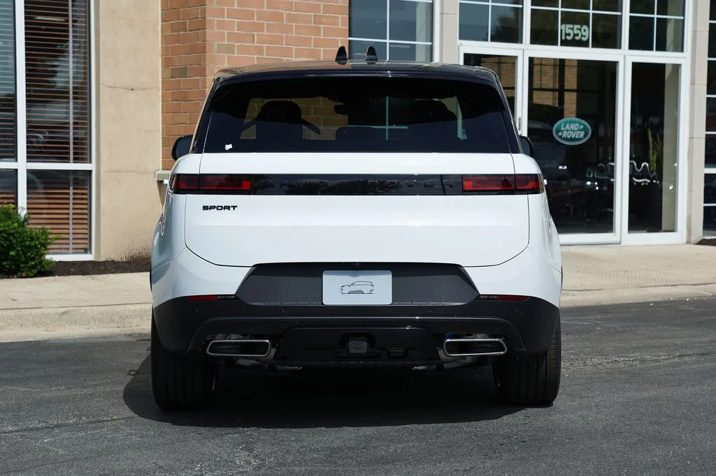 Used 2026 White Land Rover SE image 5
