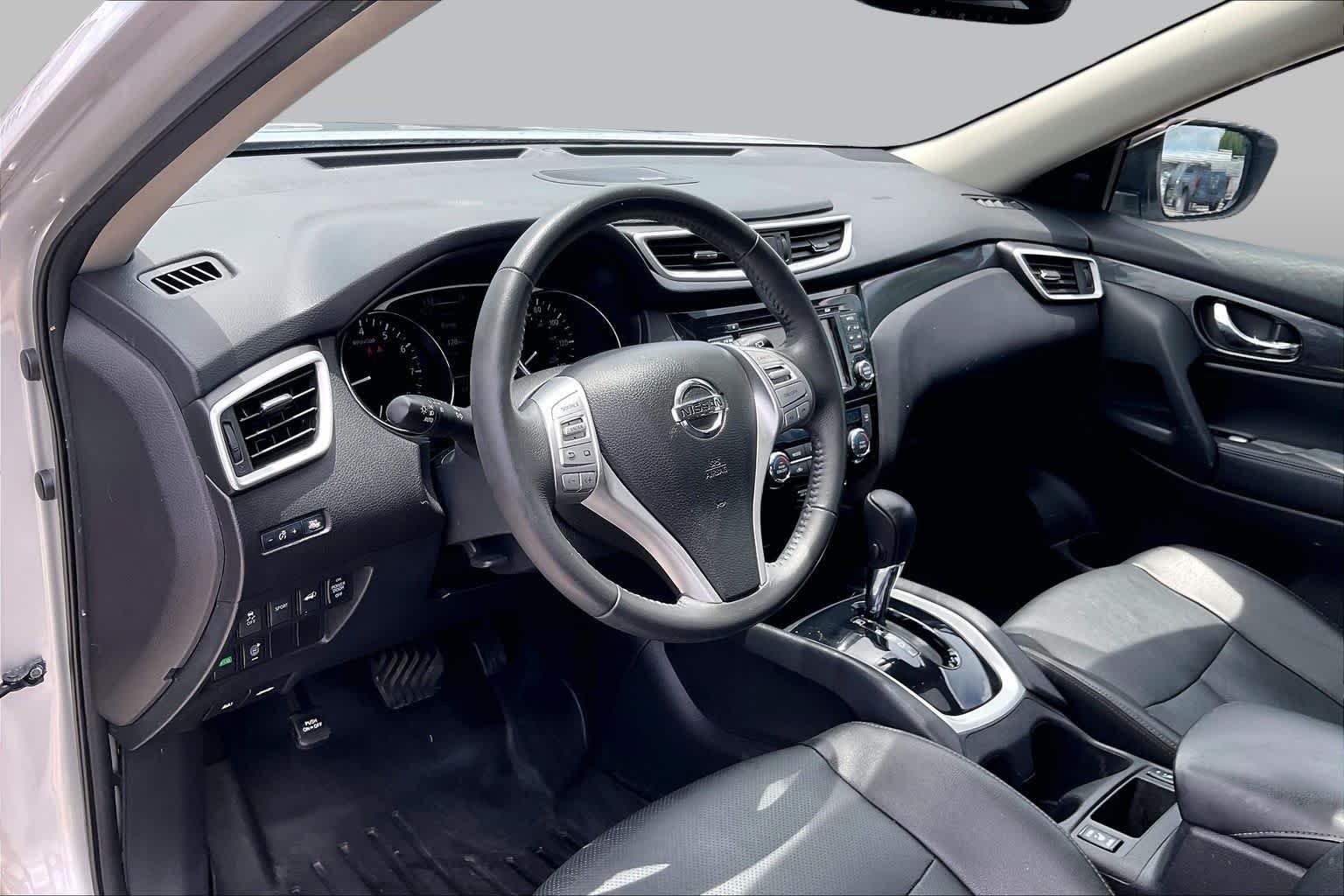 Used 2016 BRILLIANT SILVE Nissan SL image 18