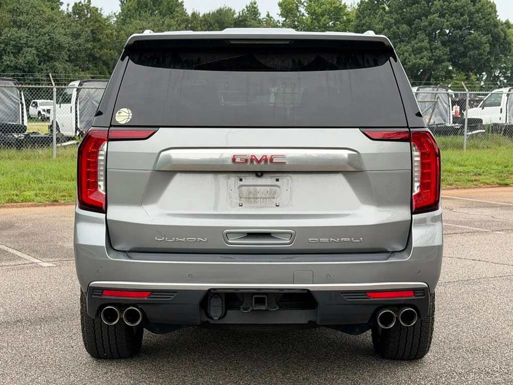Used 2023 Silver GMC Denali image 5