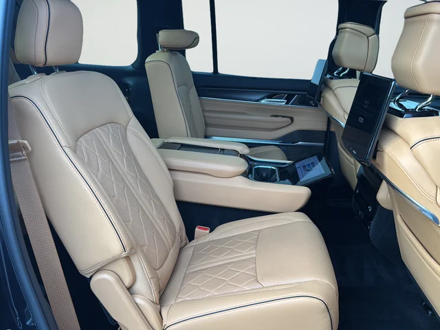 Used 2025 Black Jeep Series III image 25