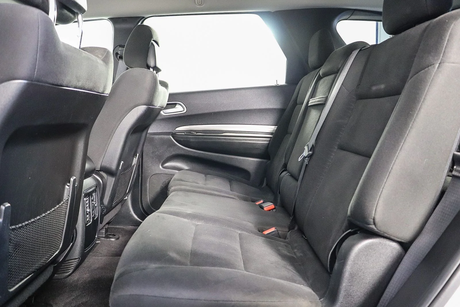 Used 2019 White Dodge SXT image 19