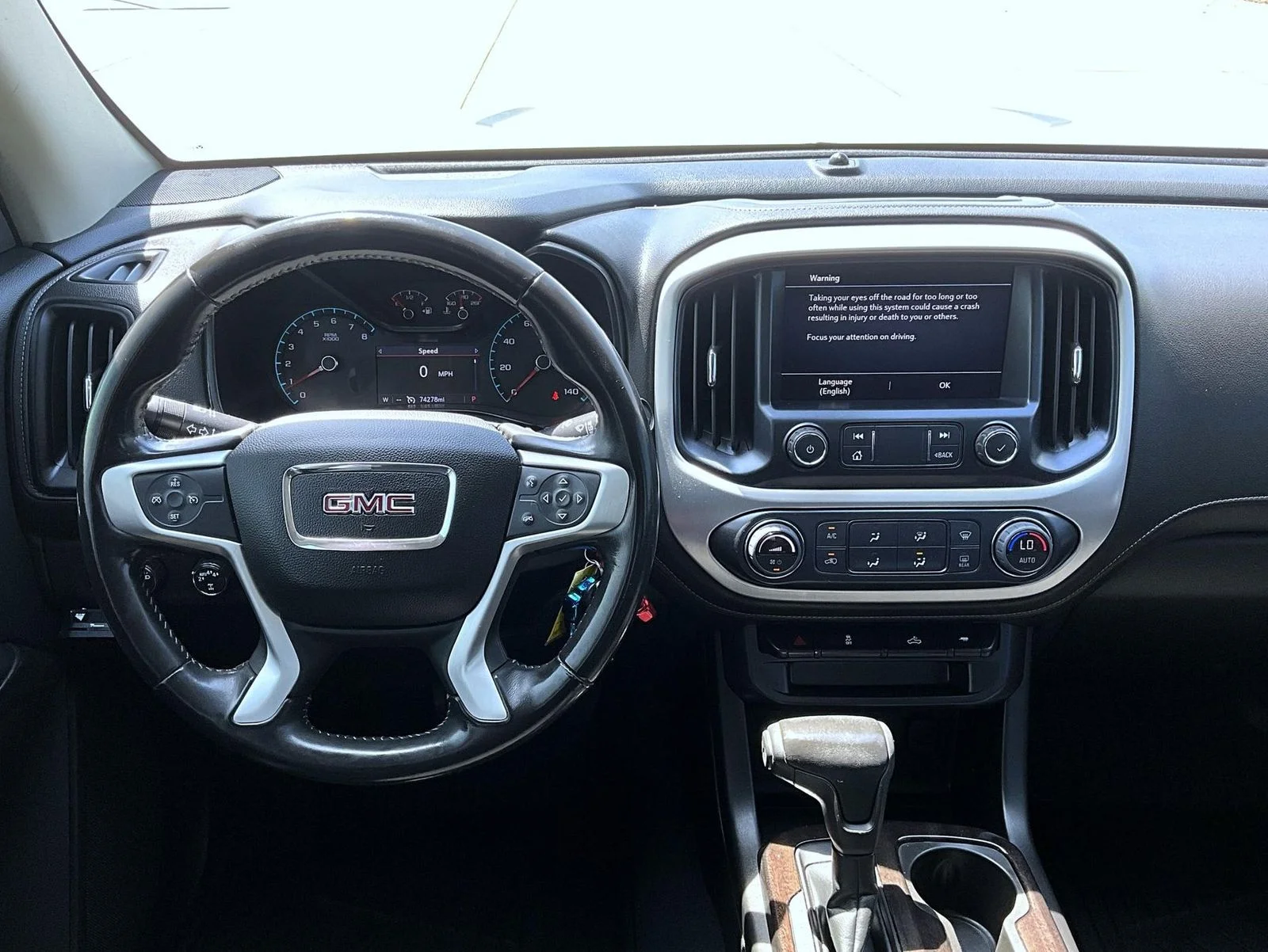 Used 2019 White GMC SLE1 image 12