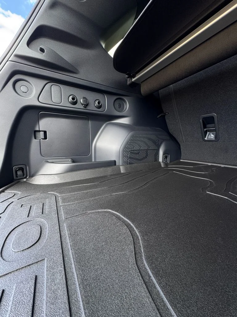 2026 Subaru Forester Touring - Photo 58