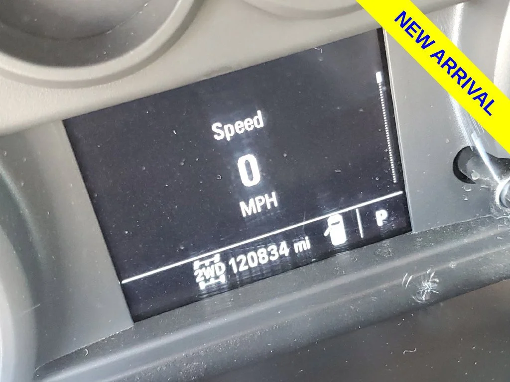 Used 2021 SUMMIT WHITE Chevrolet Work Truck image 9