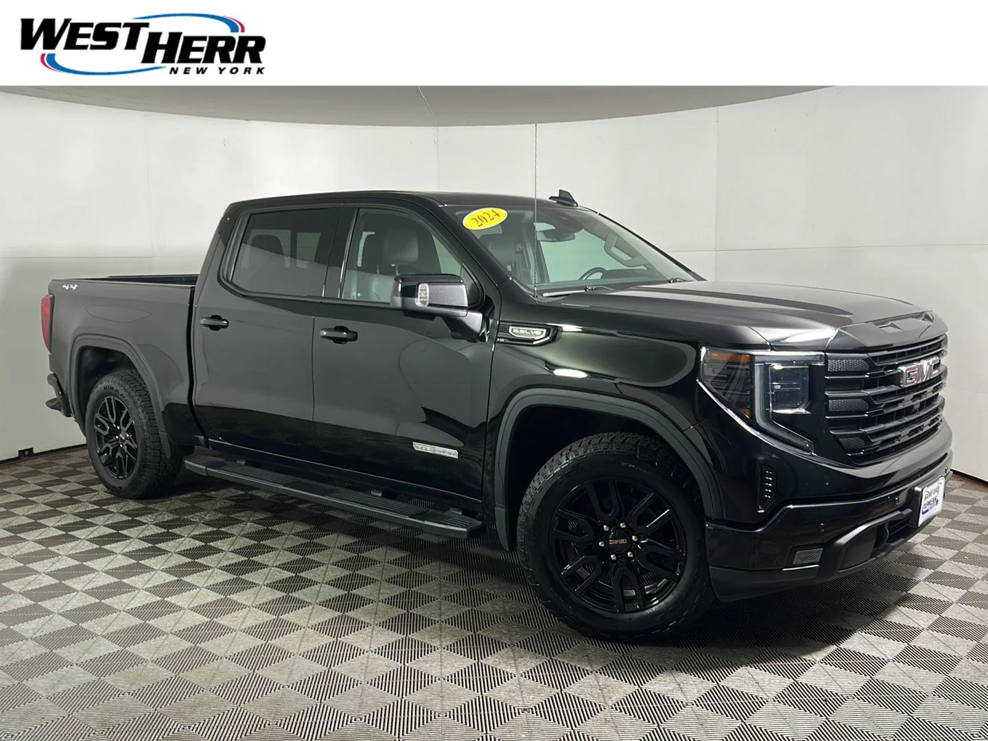 Used 2024 Onyx Black GMC Elevation image 1