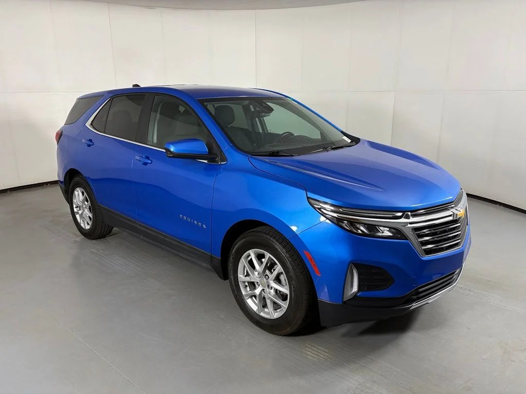 Used 2024 Blue Chevrolet LT image 3