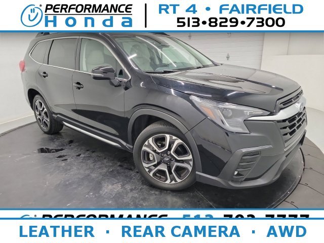 2023 Subaru Ascent Limited 8 Passenger's photo