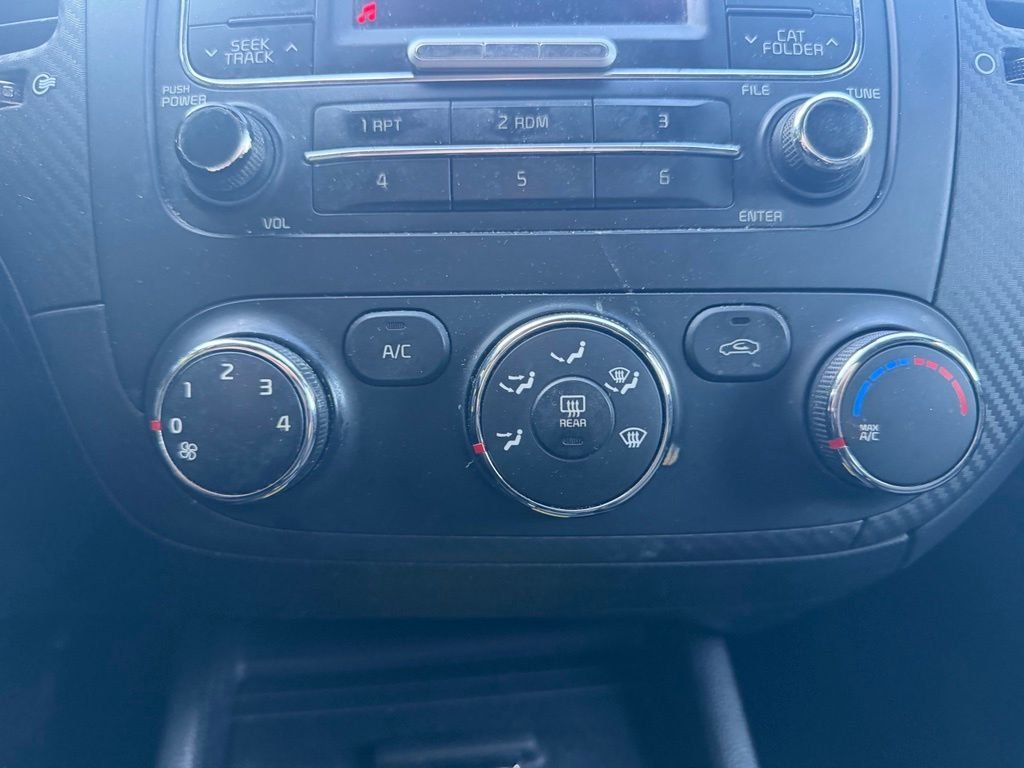 Used 2015 Graphite Steel Kia EX image 19