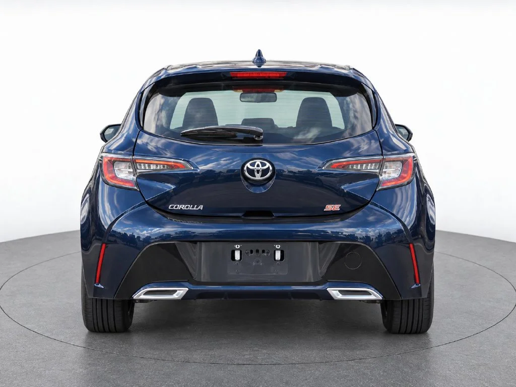 Used 2019 Blue Toyota  image 4