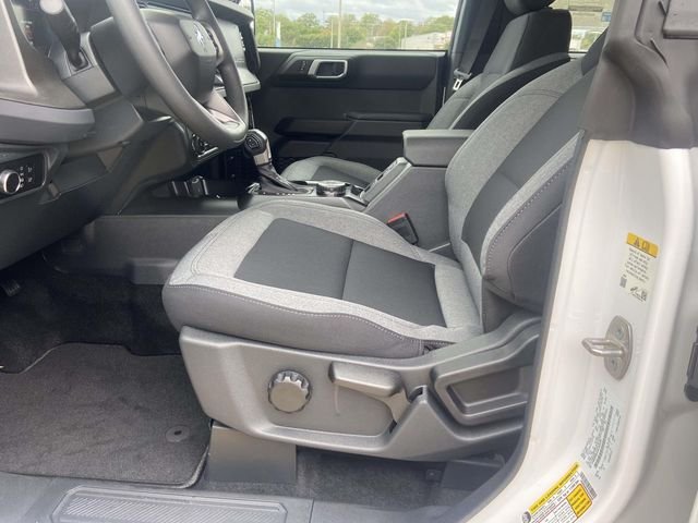 New 2025 Oxford White Ford Base image 30