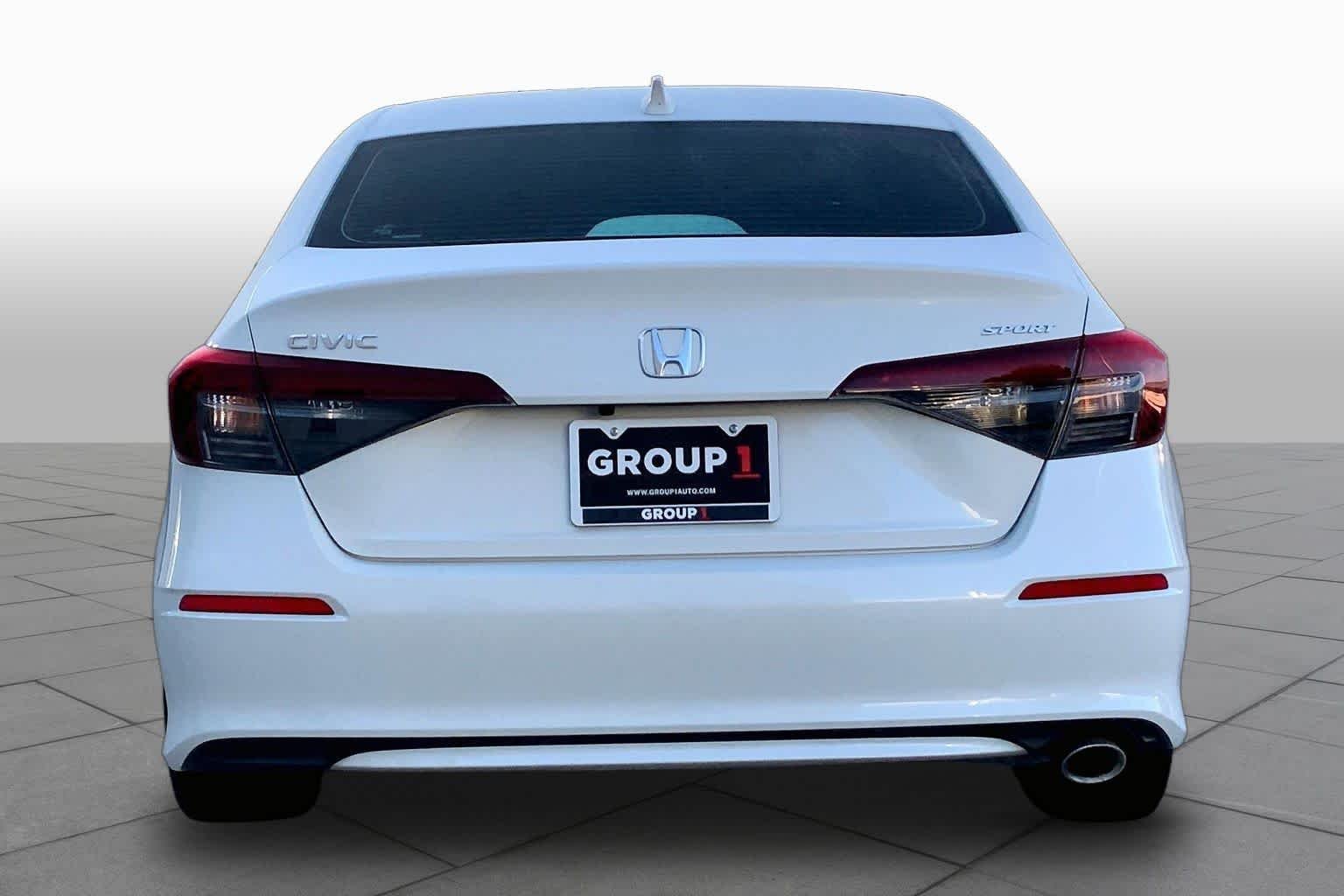Used 2025 Platinum White Pearl Honda Sport image 5
