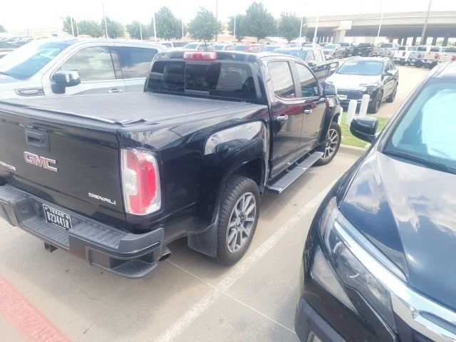 Used 2017 ONYX BLACK GMC 2WD Denali image 4