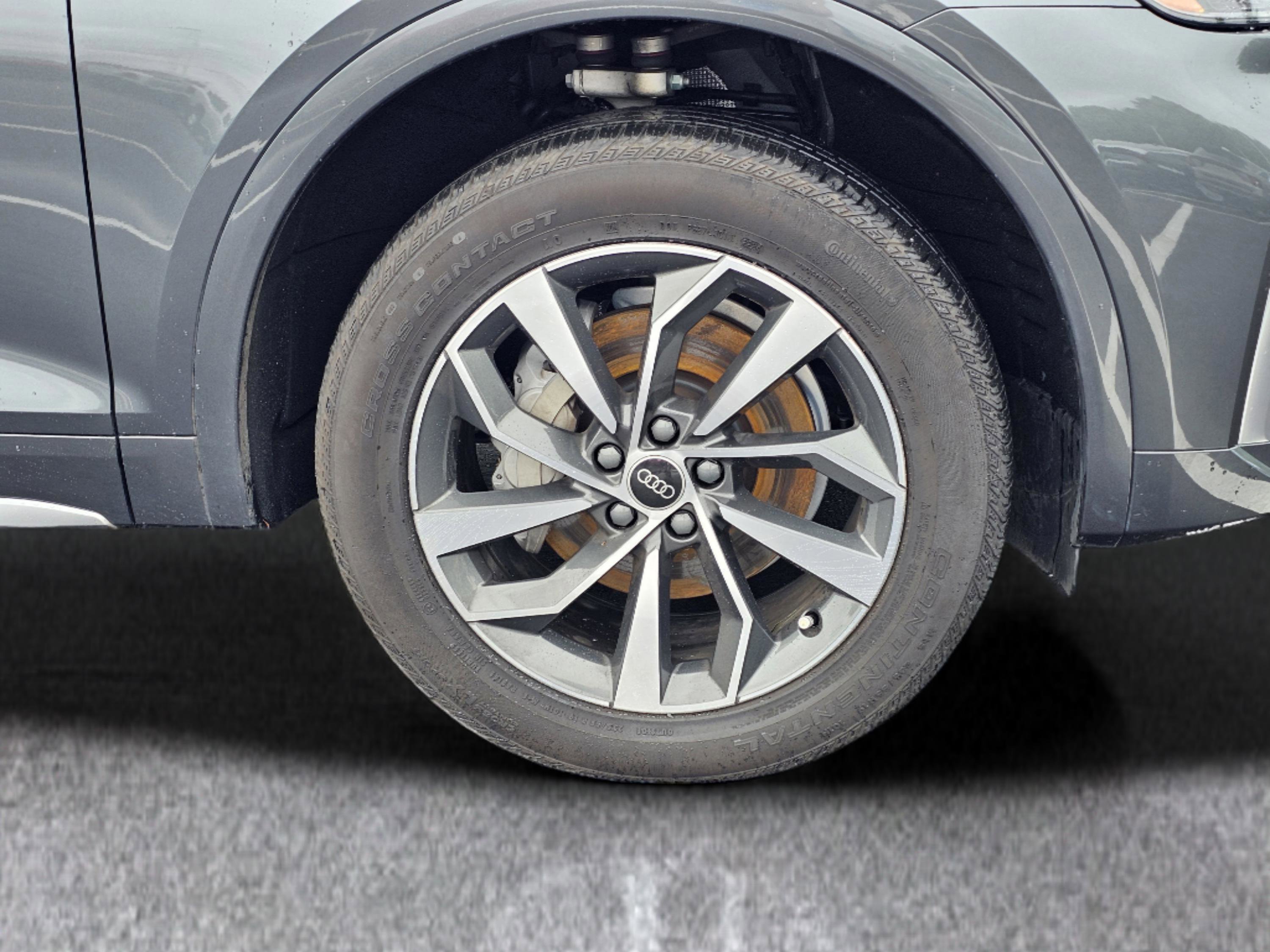 Used 2025 Daytona Gray Pearl Effect Audi S line Premium Plus image 6