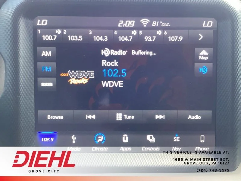 Used 2018 Black Jeep Unlimited Sahara image 22