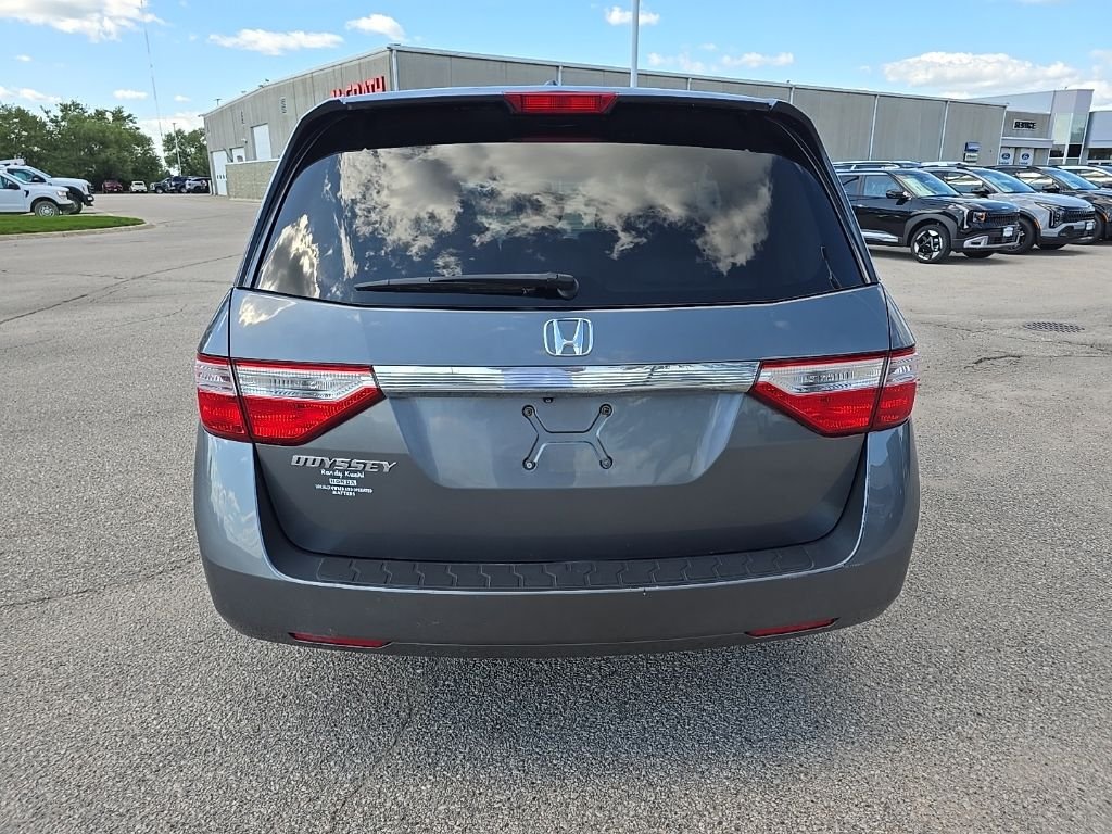 Used 2011 Gray Honda EX-L image 6