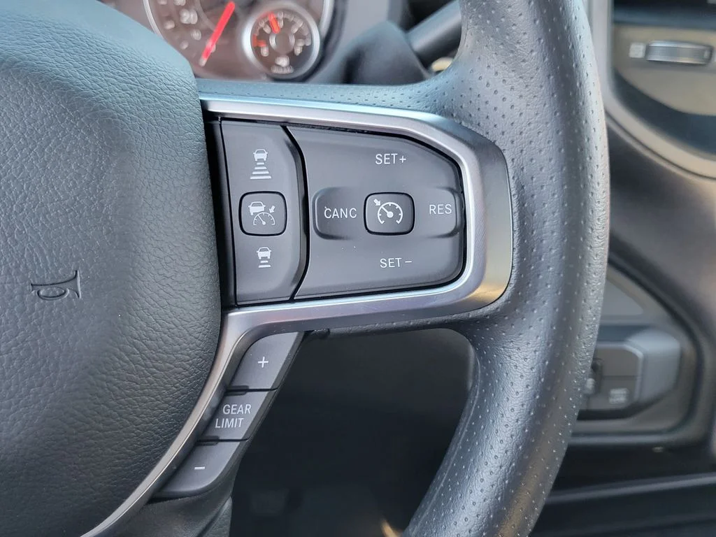 2026 Ram Ram 2500 Pickup photo 5