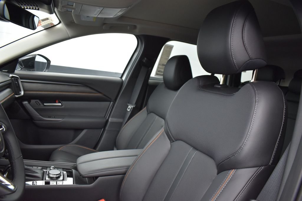 New 2026 Wind Chill Pearl Mazda Premium AWD image 8