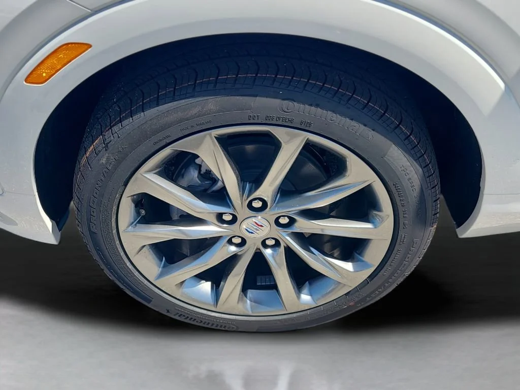 New 2026 White Frost Tricoat Buick Avenir image 26