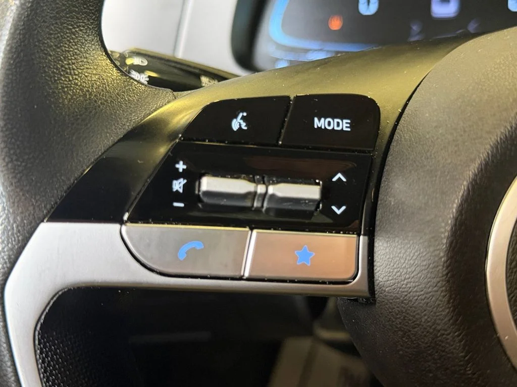 Used 2024 Blue Hyundai SE image 29