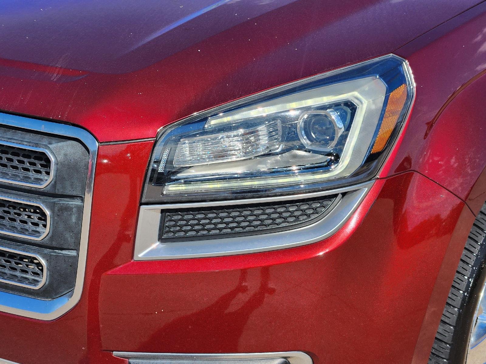 Used 2017 Crimson Red Tintcoat GMC Limited image 7