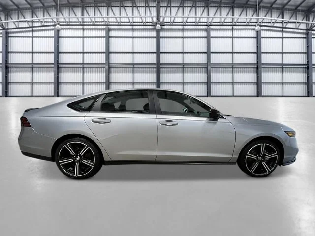 New 2026 Solar Silver Metallic Honda Sport Hybrid image 8
