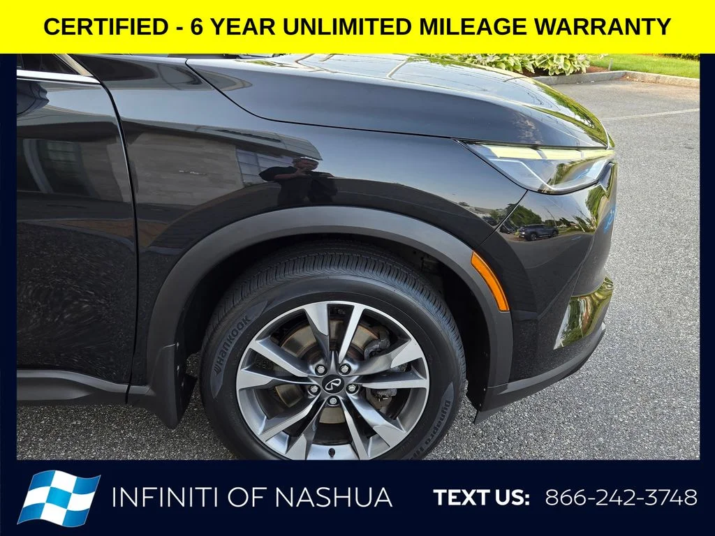Certified Used 2023 Black INFINITI LUXE image 16
