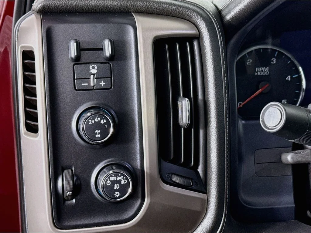 Used 2019 Red Quartz Tintcoat GMC Denali image 11