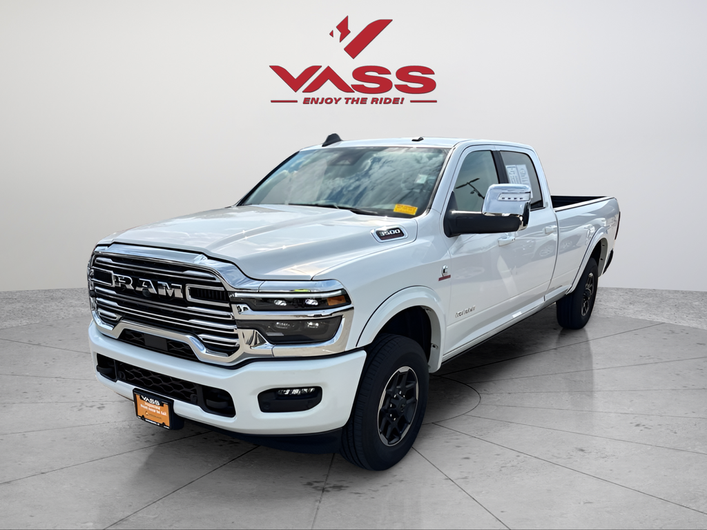 Used 2025 White Ram Laramie image 1