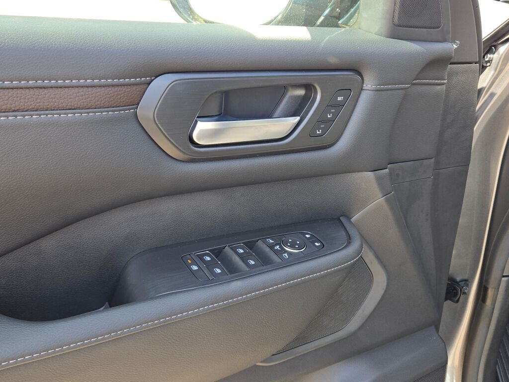 2026 Nissan Armada SL - Photo 24