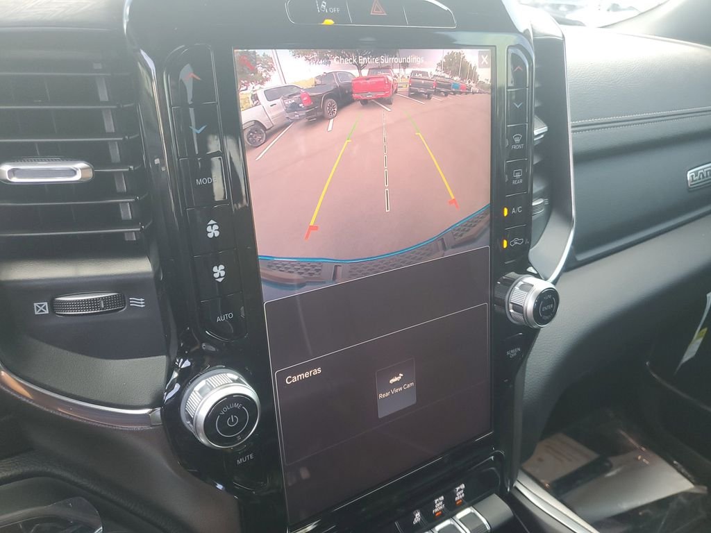 New 2026 Hydro Blue Pearl-Coat Exterior Paint RAM Laramie image 17