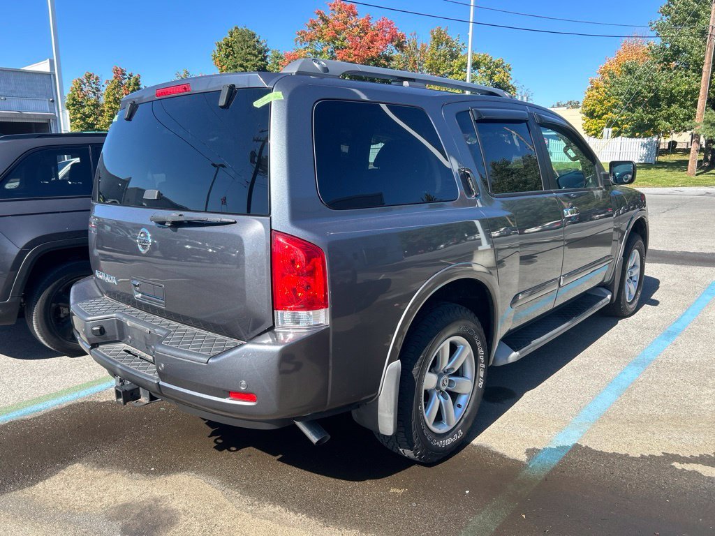 Used 2014 Gray Nissan SV image 5
