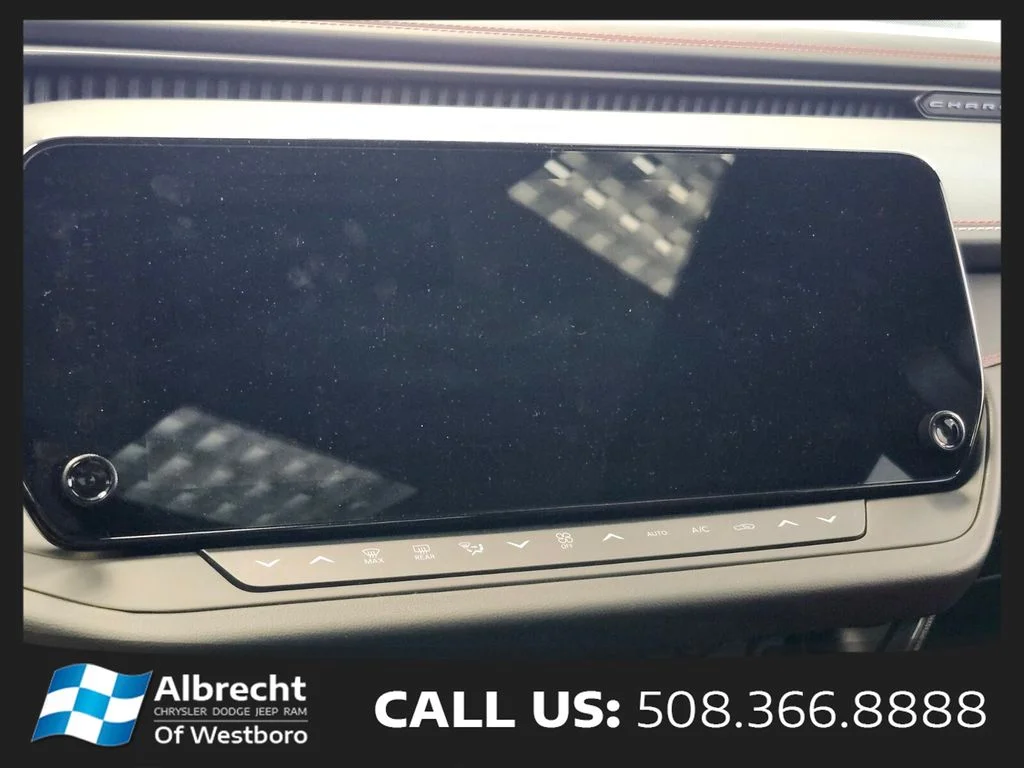 New 2026 Diamond Black Crystal Pearlcoat Dodge R/T Plus image 25