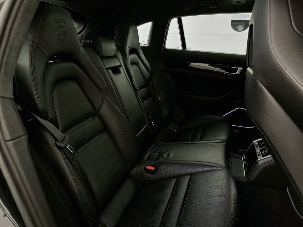 Used 2018 Gray Porsche Turbo image 27