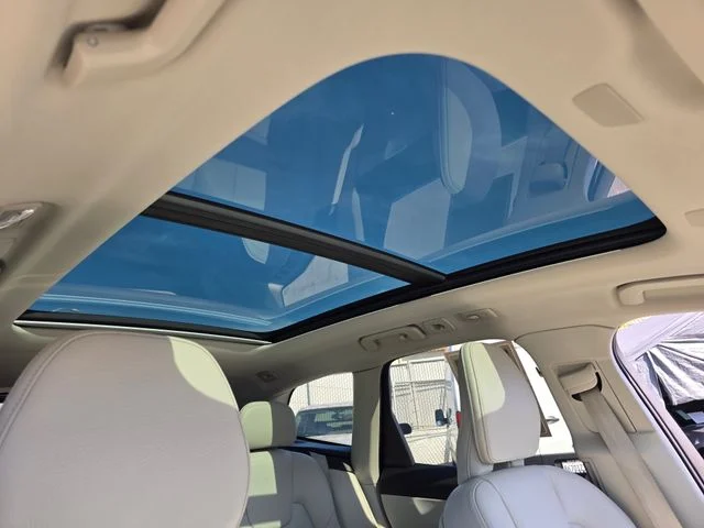2023 Volvo XC60 Plus - Photo 12