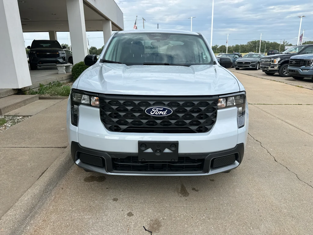 New 2026 Space White Metallic Ford XLT image 14